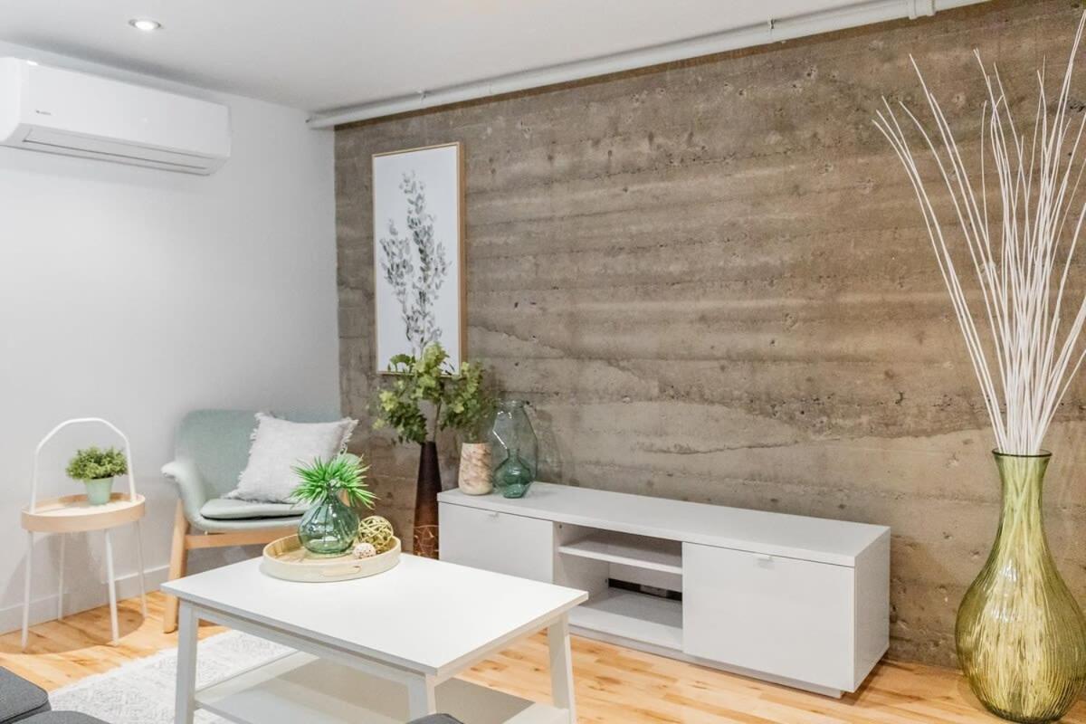 Magnificent 2Br Apartment Fully Equipped مونتريال المظهر الخارجي الصورة