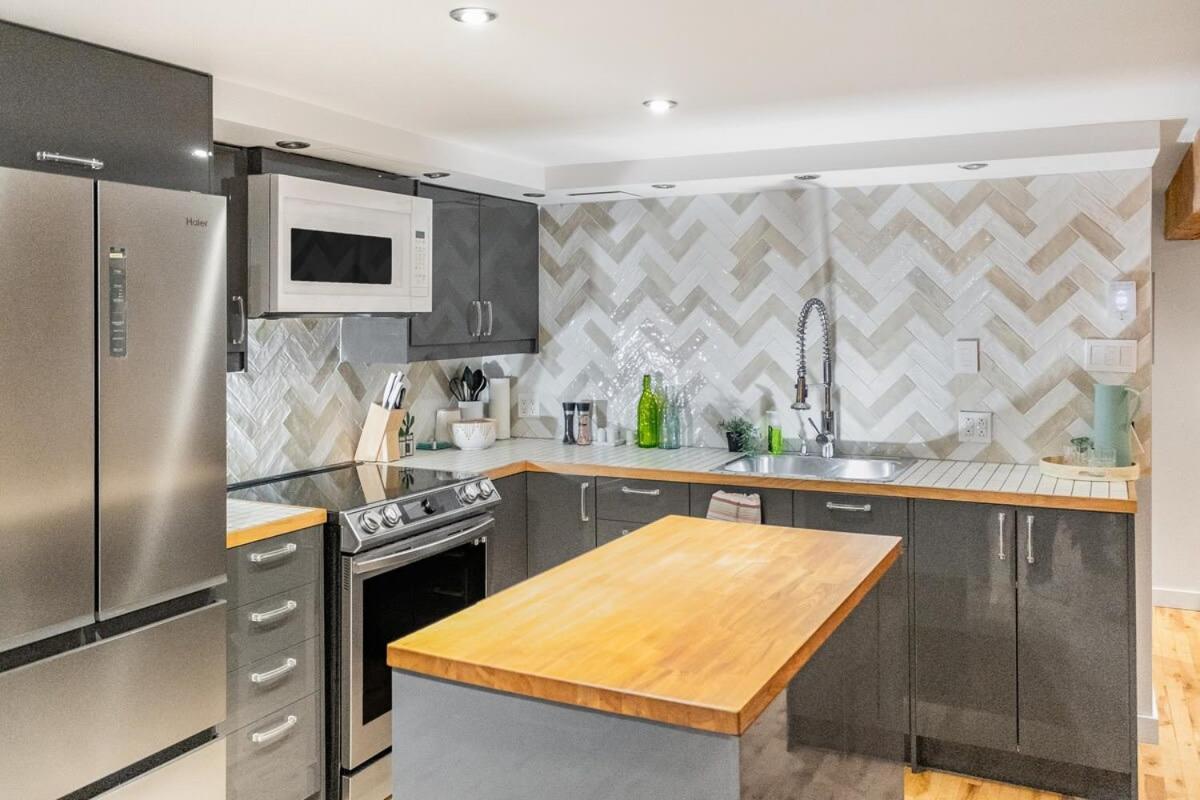 Magnificent 2Br Apartment Fully Equipped مونتريال المظهر الخارجي الصورة